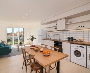 Cuina de Apartament de lloguer en  Palma de Mallorca amb Aire condicionat, Moblat i Rentadora