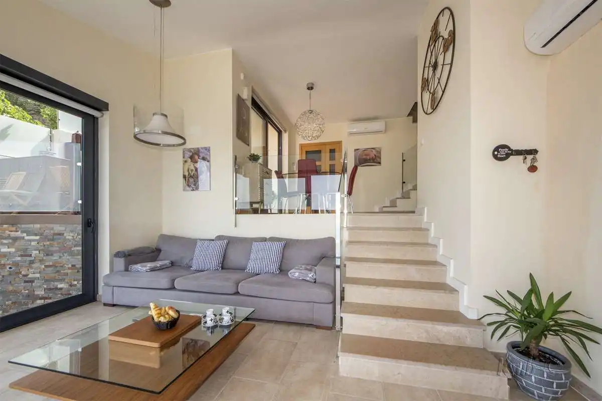 Casa pareada con jardín en venta en Almadrava - Canyelles - Puig-Rom, imagen 7