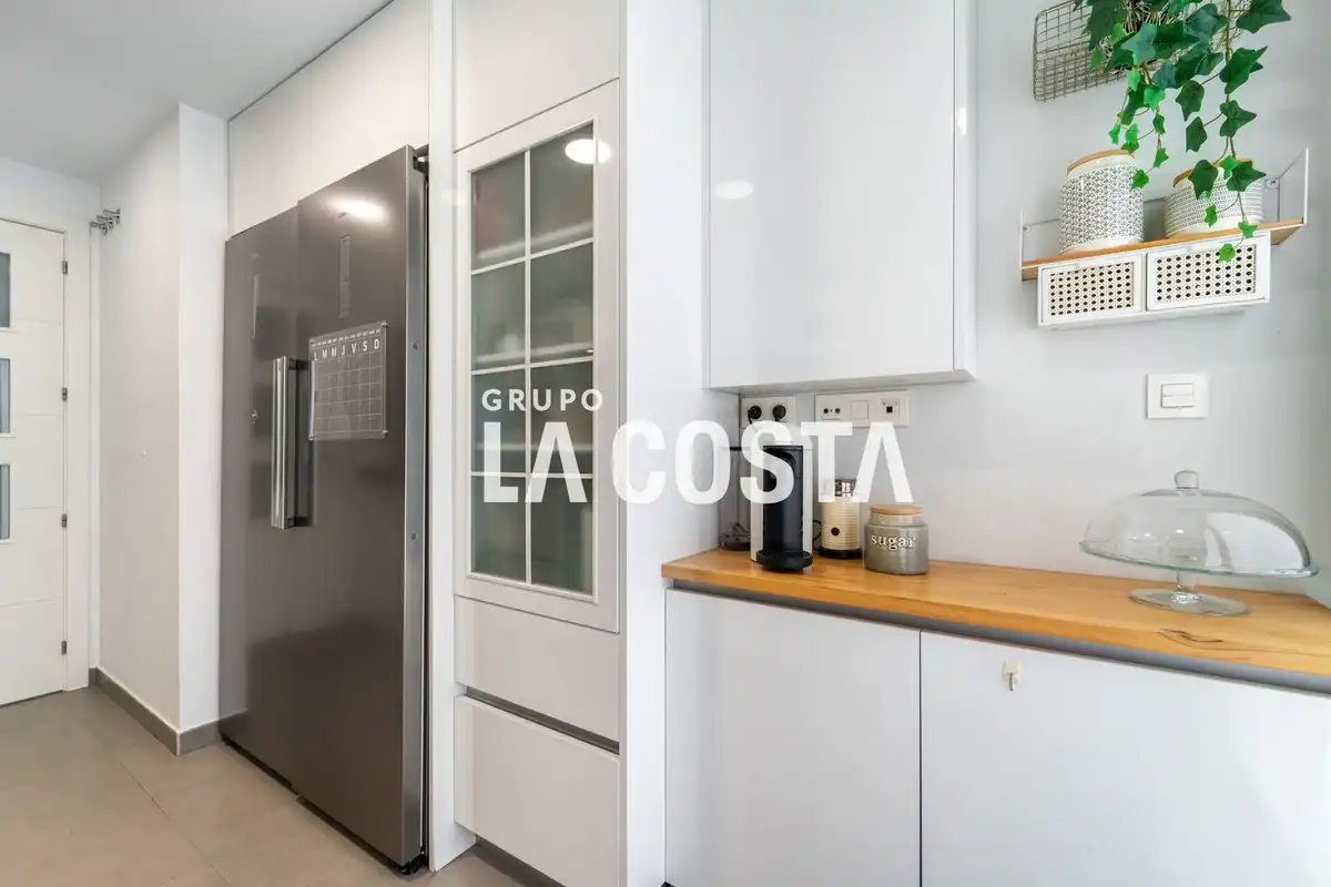 Cocina de Ático en venta en Torremolinos con Aire acondicionado, Terraza y Trastero