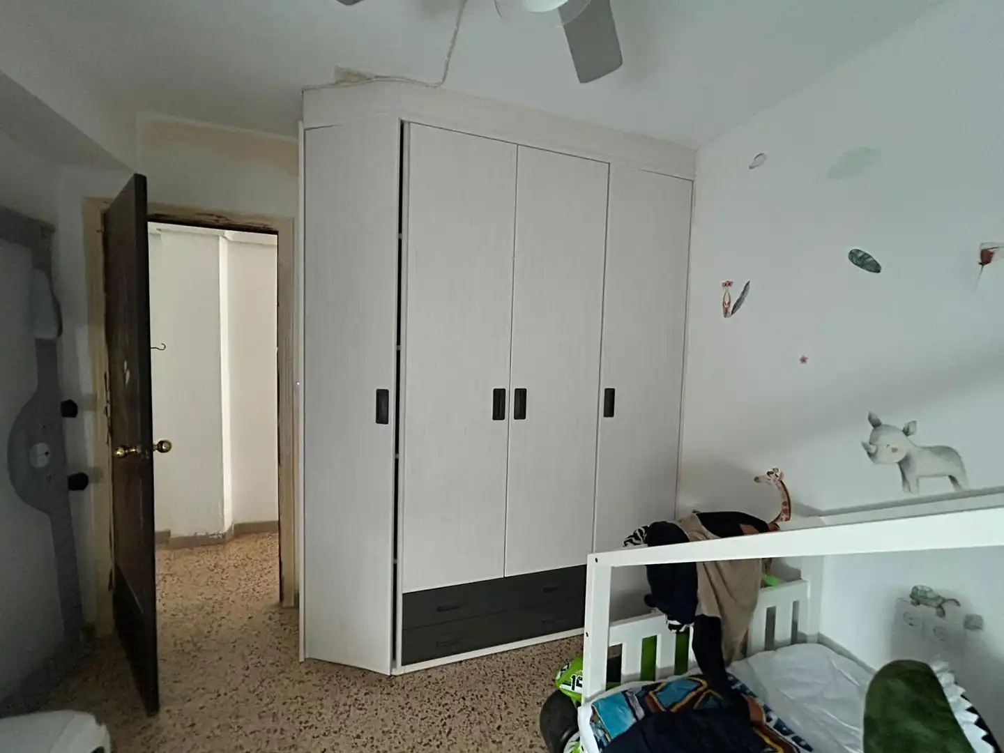 Bedroom of Flat for sale in Canals  with Air Conditioner, Furnished and Balcony