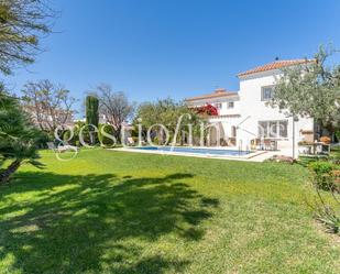 Garden of House or chalet for sale in Cambrils  with Air Conditioner, Terrace and Swimming Pool