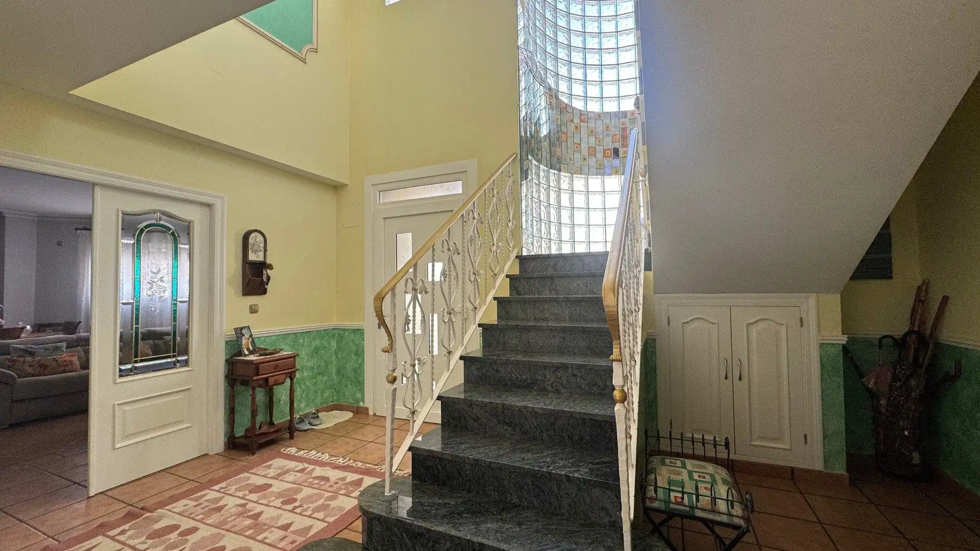 Houses for sale in Sax