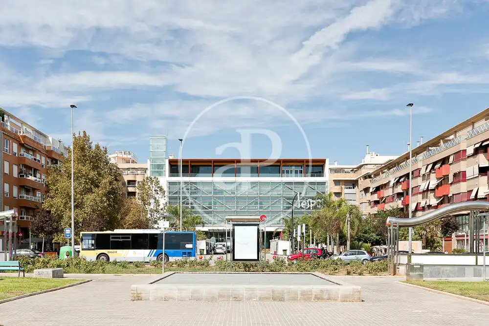 Exterior view of Houses for sale in Torrent  with Air Conditioner, Heating and Private garden