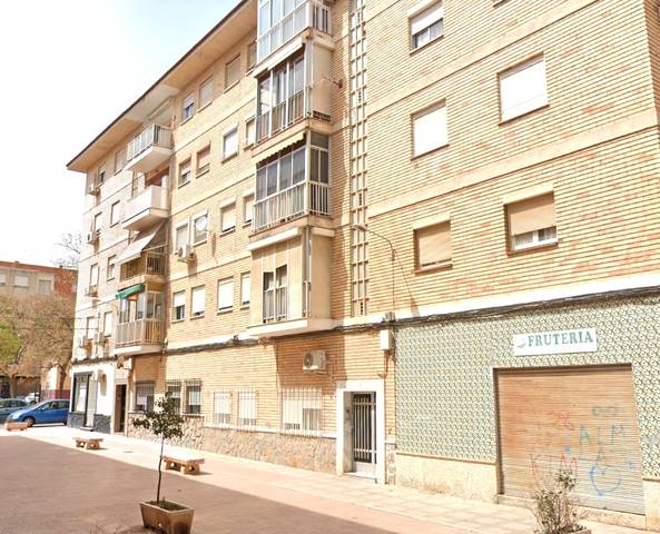 Piso en Venta en Arapiles en Barrio de Peral - San Félix