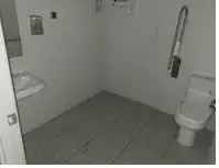 Badezimmer von Geschaftsraum zum Verkauf in Sevilla