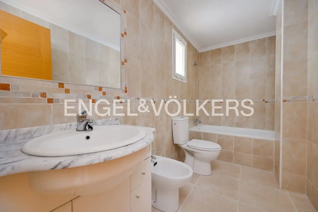 Baño de Apartamento en venta en San Fulgencio con Aire acondicionado, Calefacción y Trastero
