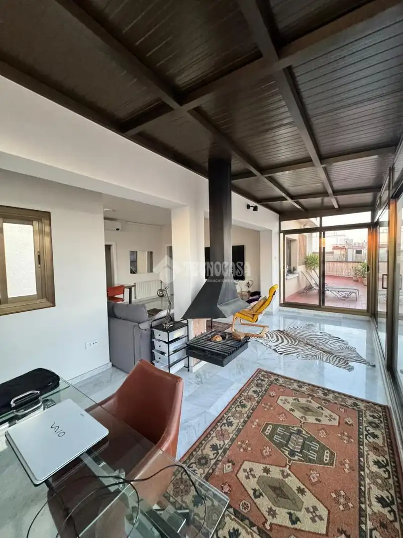 Sala de estar de Piso en venta en L'Hospitalet de Llobregat con Terraza
