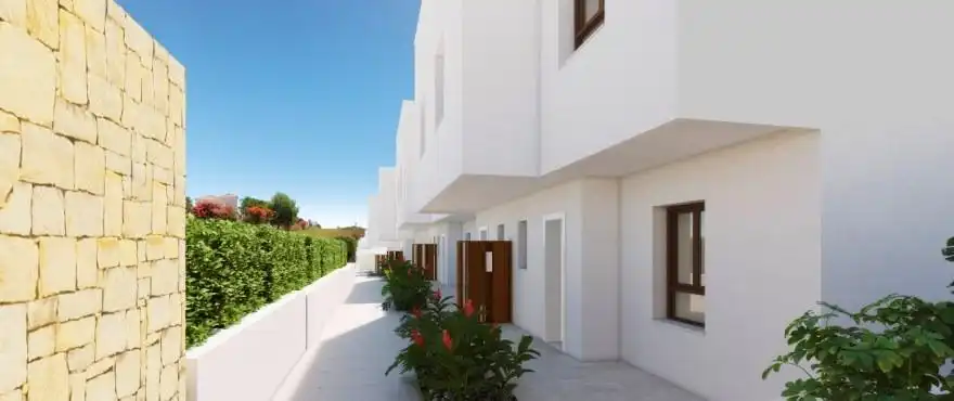 Casa a schiera con piscina in vendita a El Faro de Calaburra - Chaparral, imagen 3