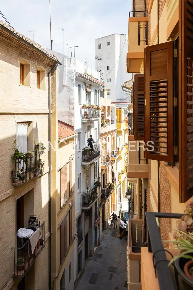 Terrassa de Pis de lloguer en Valencia amb Aire condicionat, Calefacció i Parquet