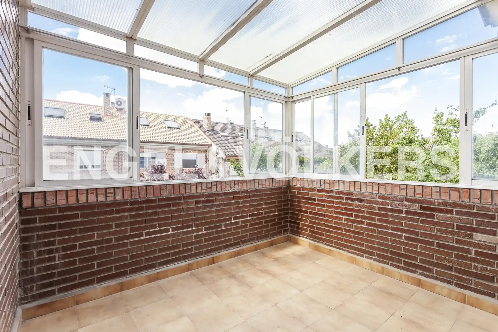 Terrace of Detached homes for rent in Madrid  with Air Conditioner, Heating and Private garden