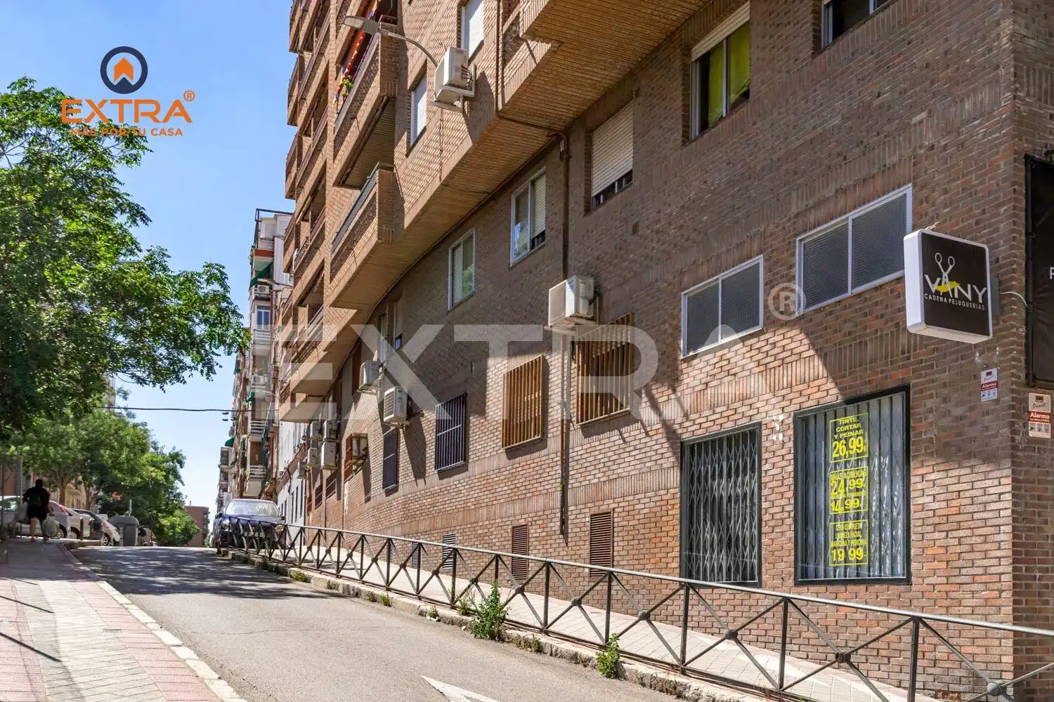 Vista exterior de Piso en venta en Madrid con Aire acondicionado, Calefacción y Jardín privado