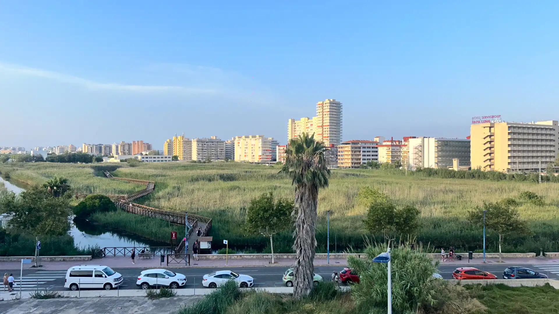 Piso con terraza en venta en Carrer de Cerç 9, imagen 3