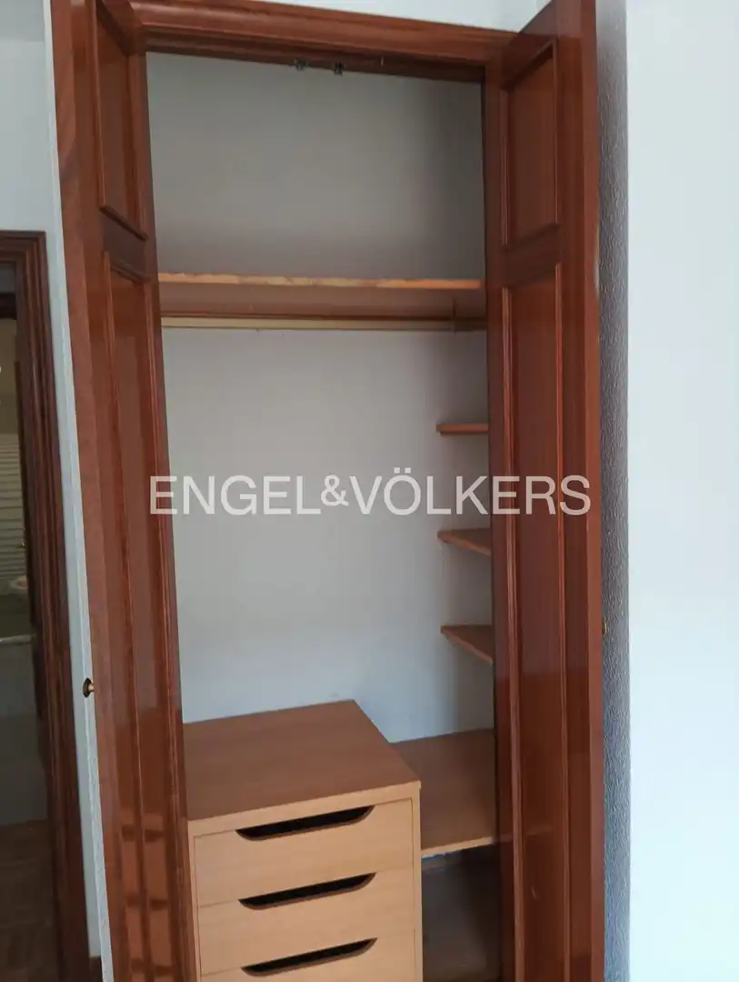 Bedroom of Flat for rent in Madrid  with Heating, Private garden and Parquet flooring