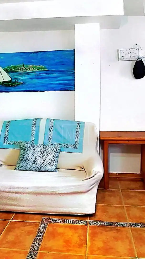 Habitación de Casa o chalet en venta en Cúllar Vega con Aire acondicionado, Calefacción y Jardín privado