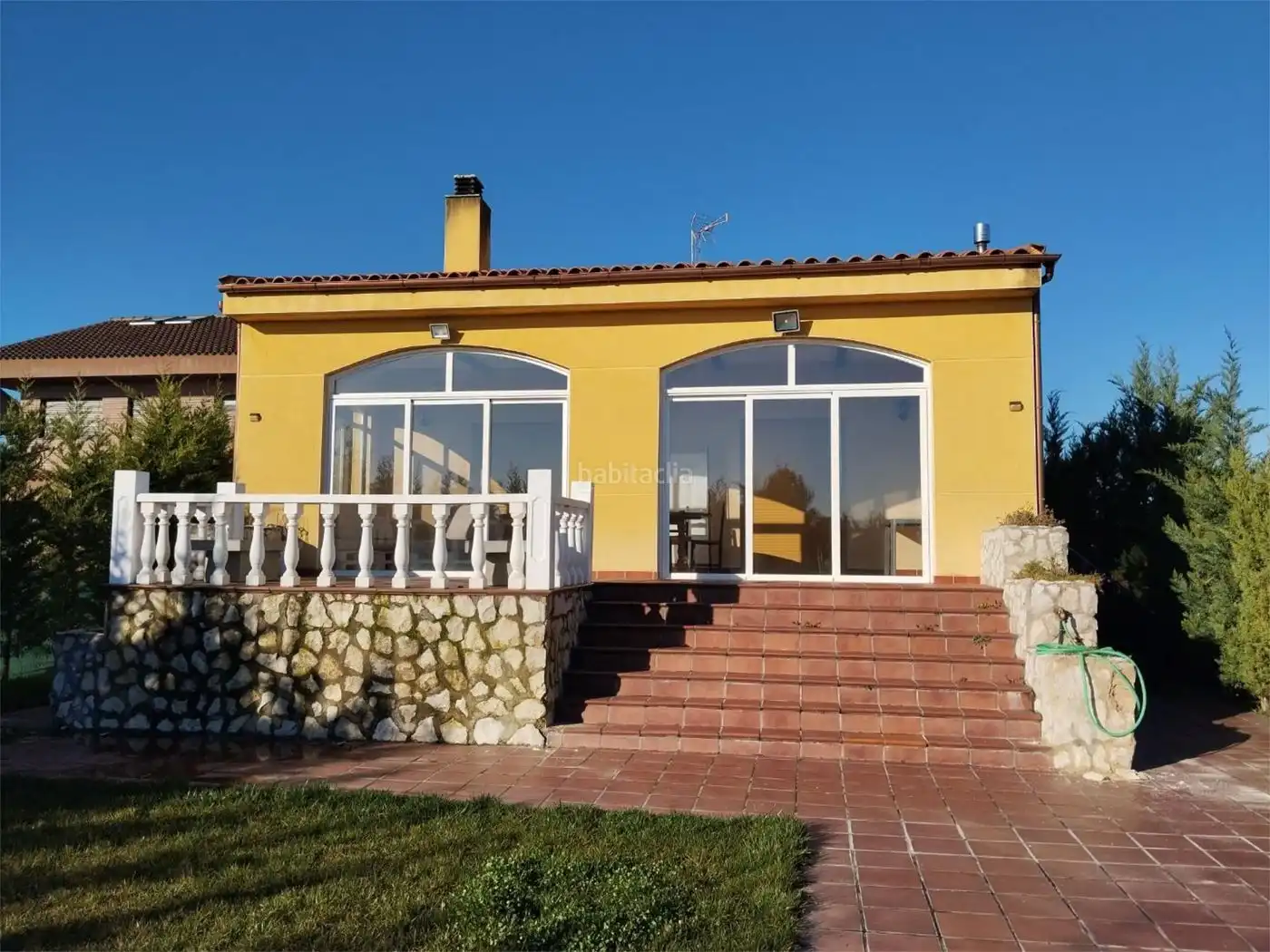 Haus mit Pool zum Verkauf in Calle Lago de Sanabria 33
