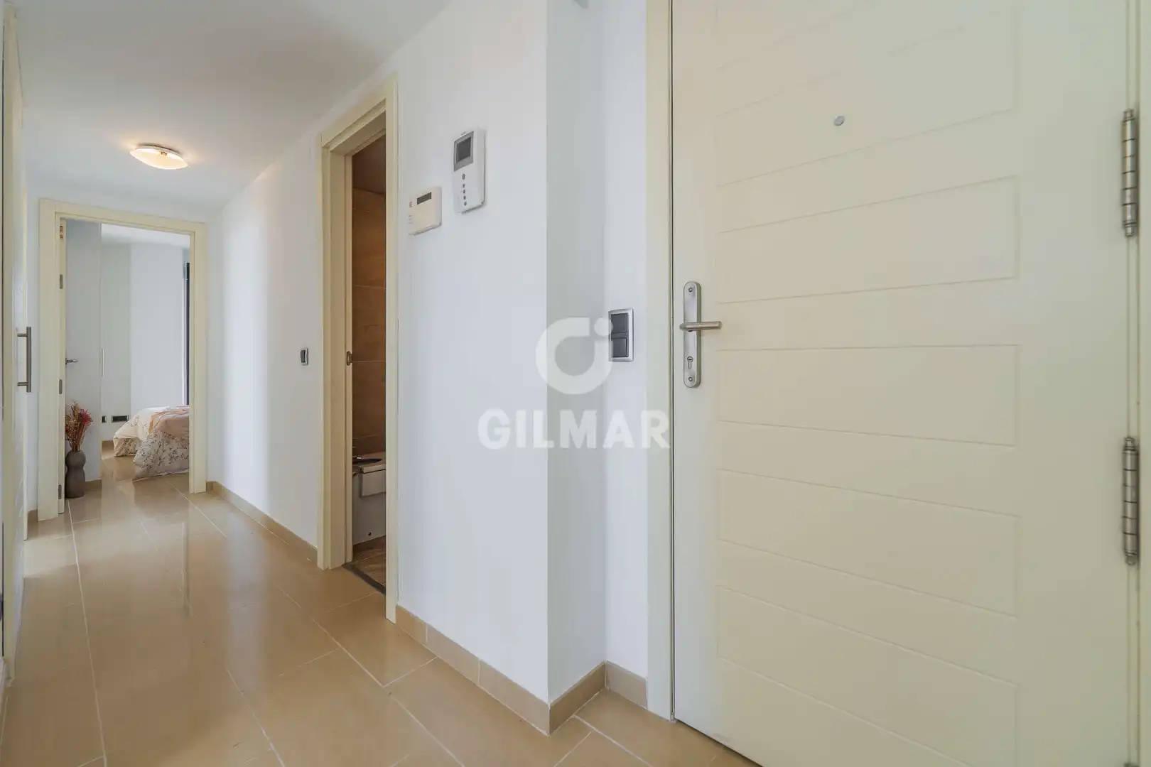 Piso en venta en Madrid con Calefacción y Trastero