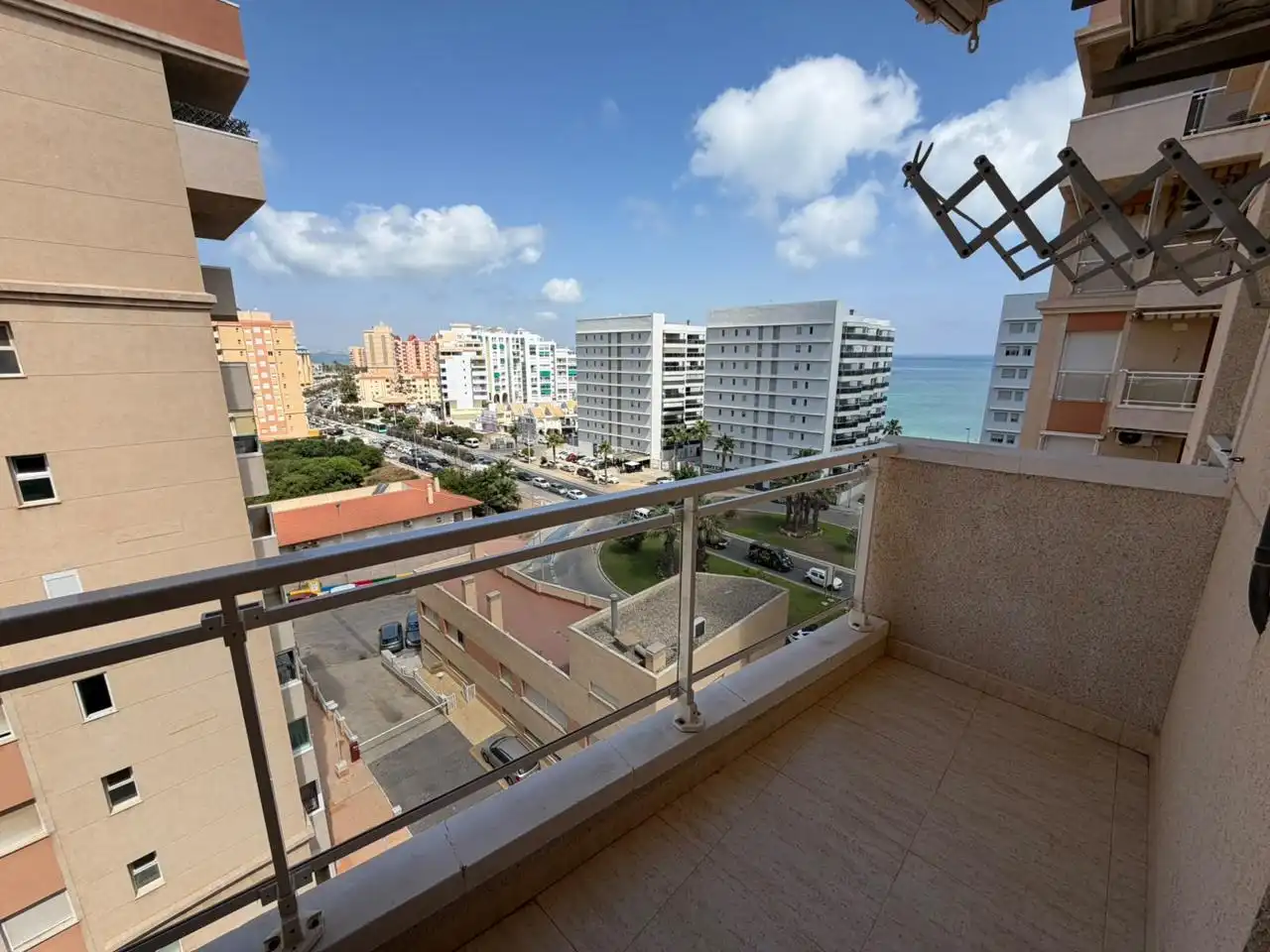 Habitación de Apartamento en venta en La Manga del Mar Menor con Aire acondicionado, Jardín privado y Terraza