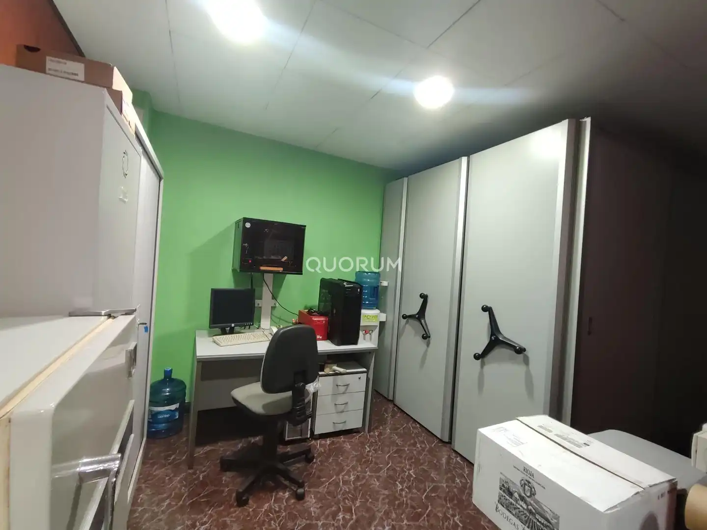 Oficina de alquiler en Bilbao  con Calefacción y Amueblado