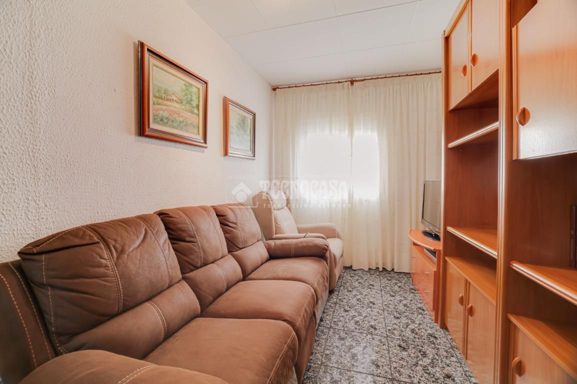 Living room of Flat for sale in Badalona
