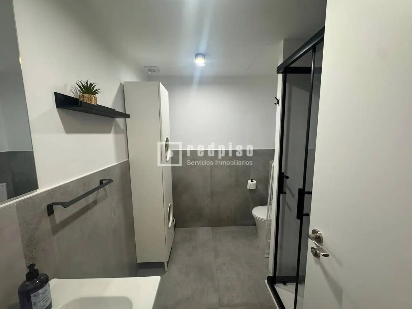 Bathroom of Study for sale in Tres Cantos  with Air Conditioner, Heating and Furnished