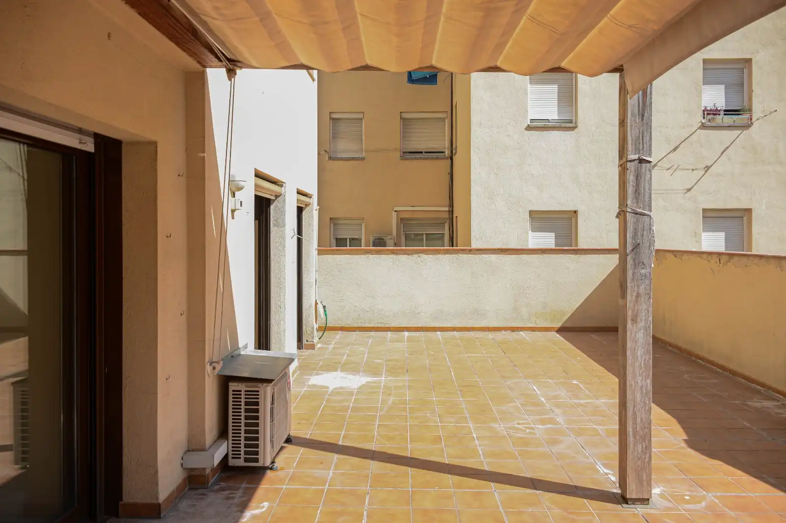 Appartamento con ascensore in vendita a Carrer de la Creu, imagen 3