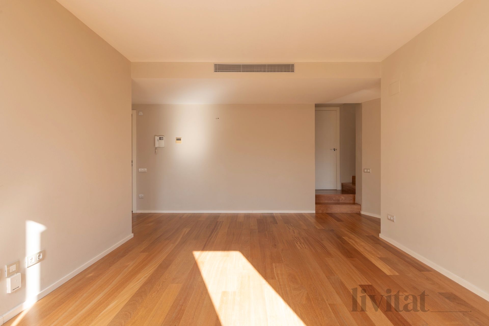 Dúplex en venda a Papa Pius XI, Creu Alta