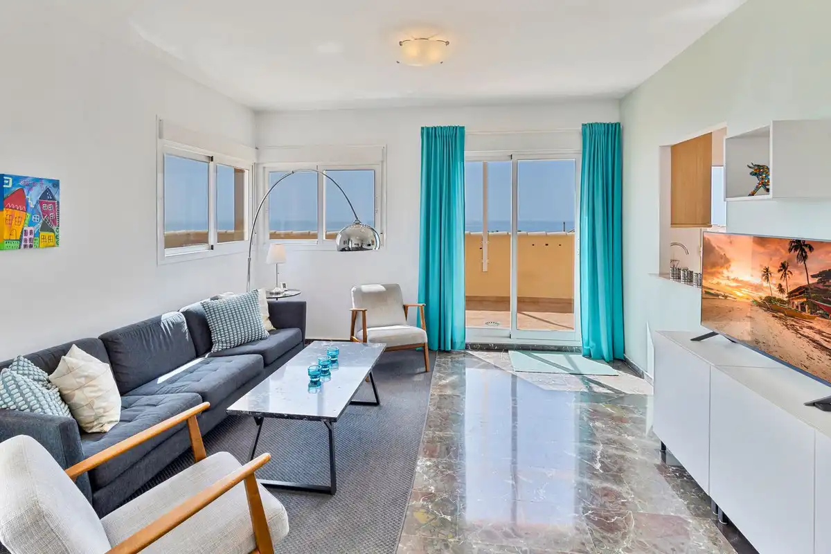Penthouse with pool for sale in Las Gaviotas  - Carvajal, imagen 6