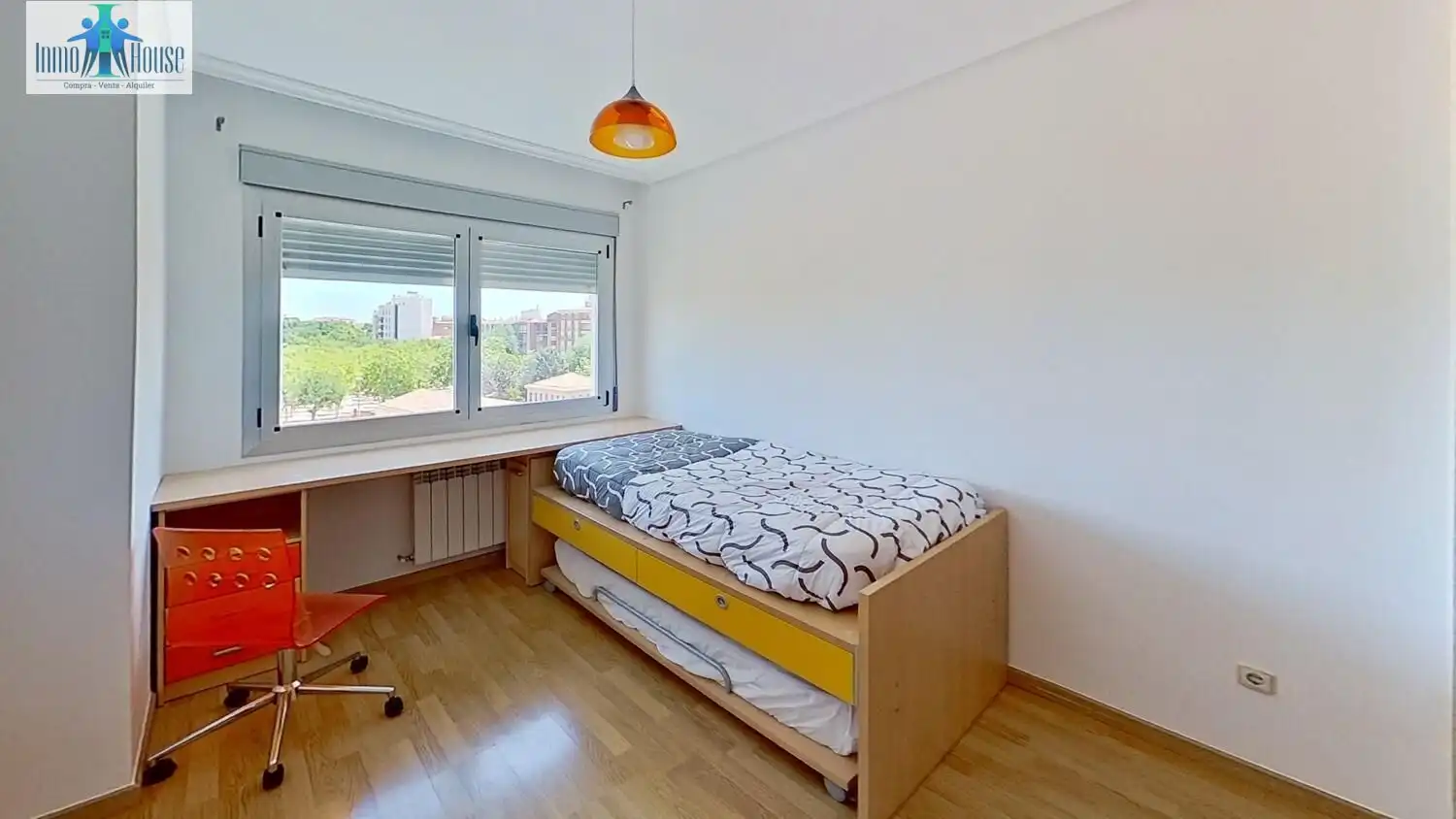 Habitación de Piso en venta en Albacete con Aire acondicionado, Calefacción y Trastero