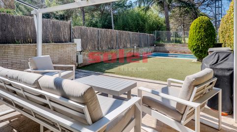 Foto 4 de Casa adosada en venta en Carrer Turó del Pinyer, L'Eixample, Sant Cugat del Vallès