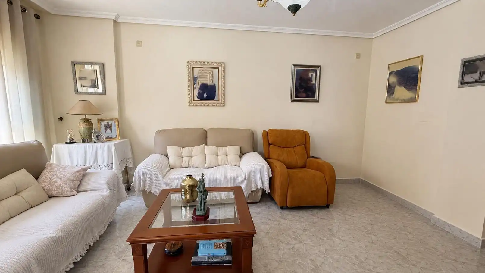 Piso con terraza en venta en Calle ARMANDO MUÑOZ CALERO, imagen 3