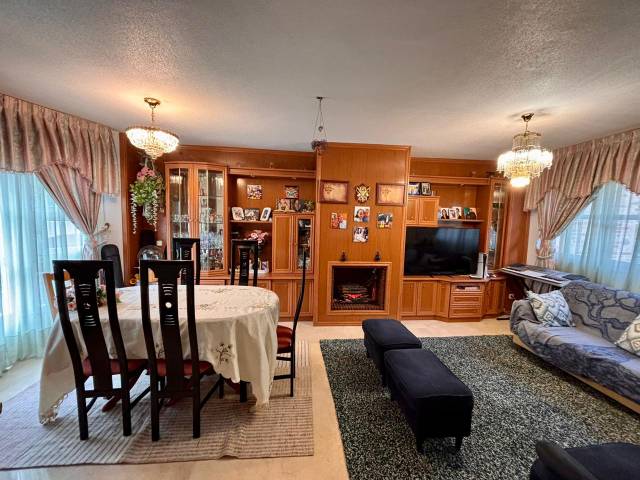 Casa adosada en Venta en Fresnos I y II