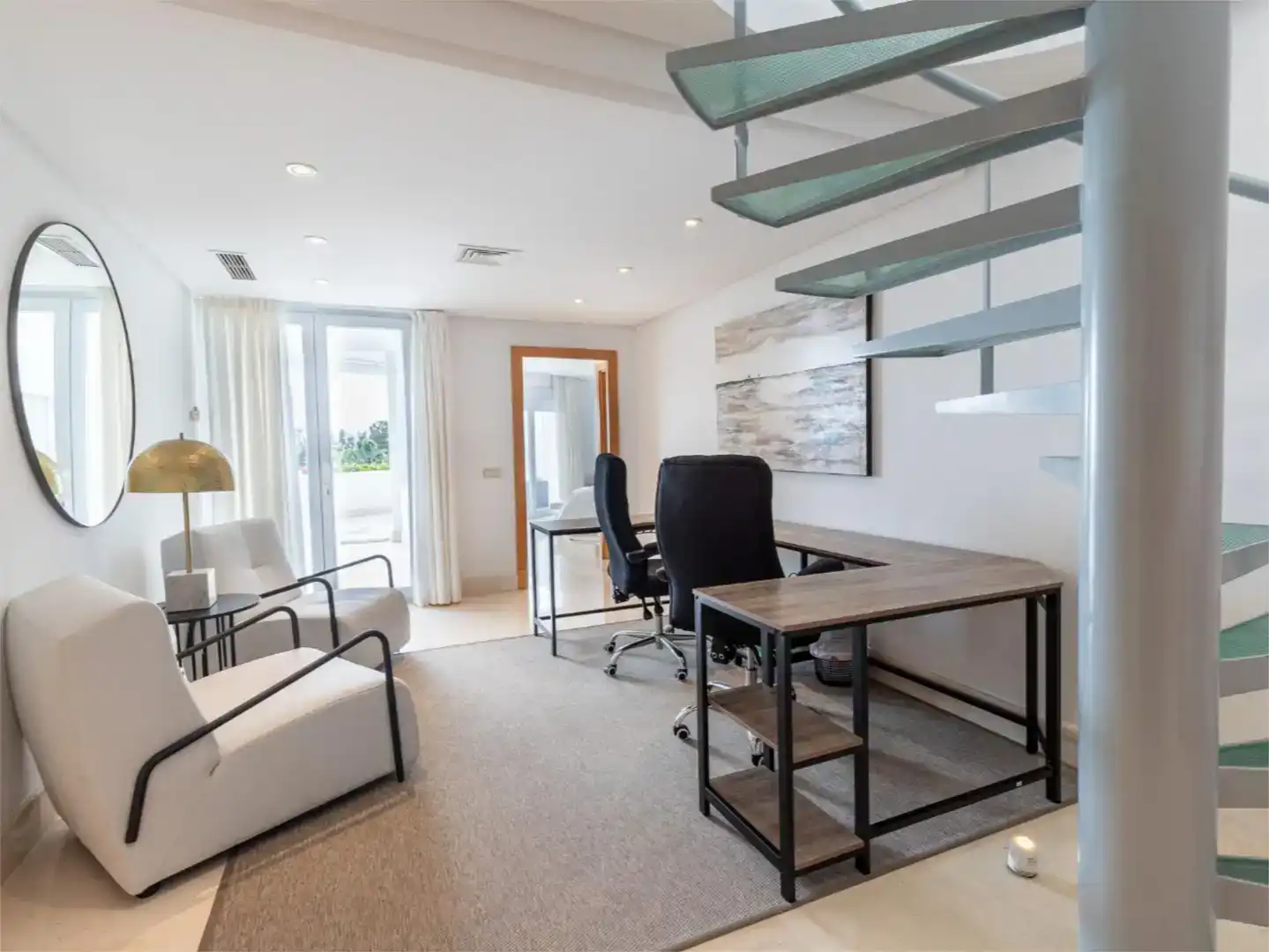 Flat for rent in Marbella  with Air Conditioner, Swimming Pool and Balcony
