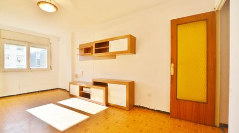 Foto 4 de Piso en venta en Lorenzo Serra, Riu Nord, Santa Coloma de Gramenet