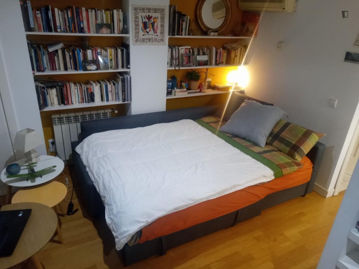 Study to rent in El Viso