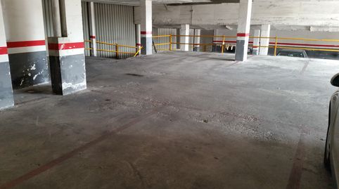 Foto 2 de Garaje de alquiler en Carrer Ramon Turró I Darder, 14, La Devesa, Girona Capital