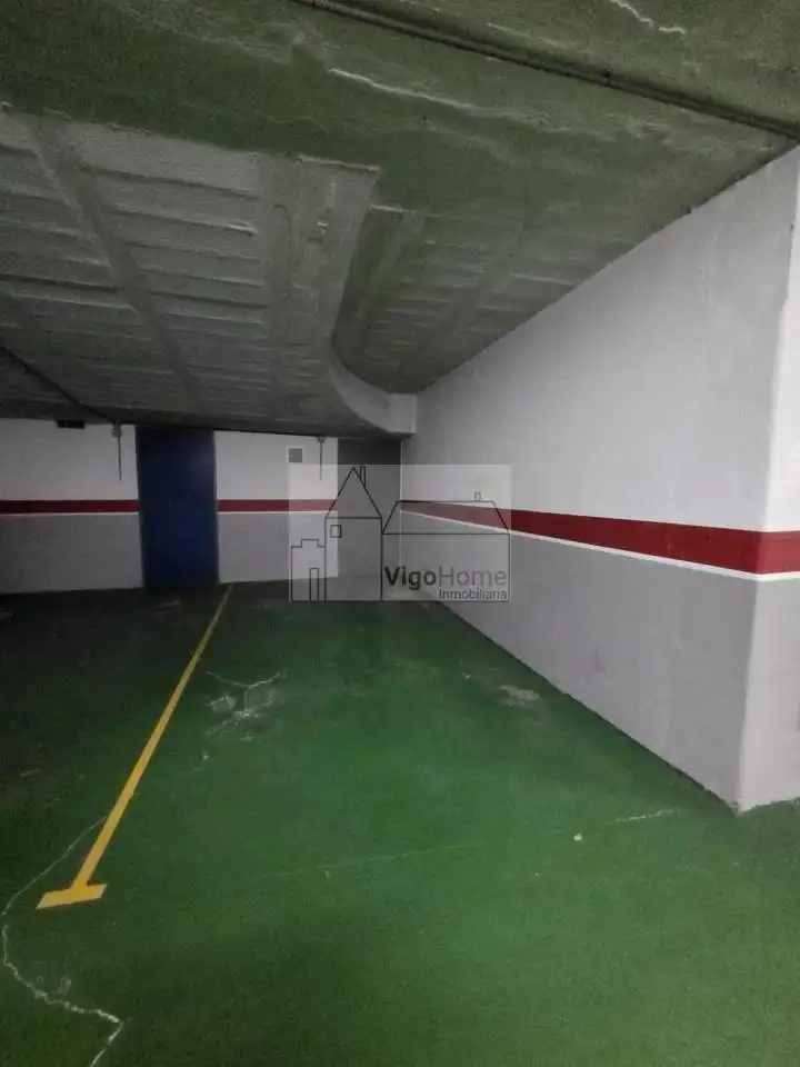 Parking of Flat for rent in Vigo   with Heating, Parquet flooring and Storage room