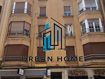 Duplex con ascensore in vendita a Calle Alfonso V