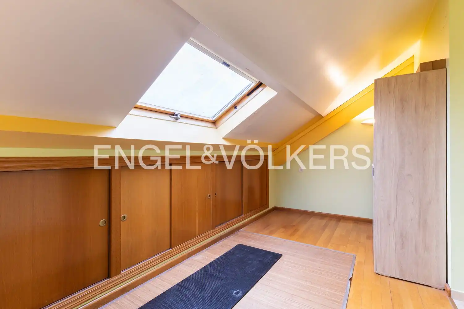 Houses for rent in Valencia  with Air Conditioner, Heating and Terrace