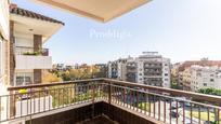 Exterior view of Flat for sale in  Barcelona Capital  with Heating, Terrace and Storage room