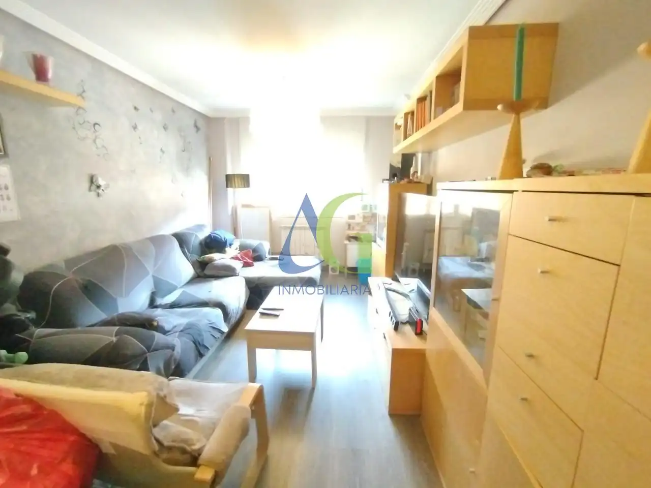 Sala de estar de Piso en venta en Villaquilambre con Calefacción, Parquet y Trastero