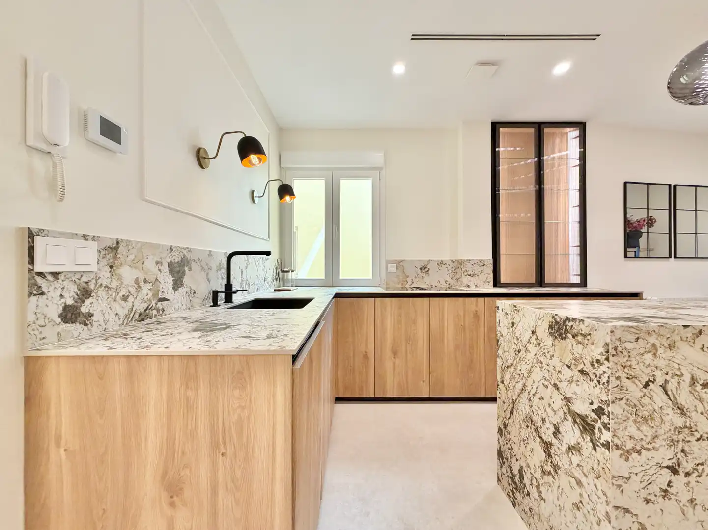 Flat with terrace for sale in Calle de la Fuente del Berro, imagen 10