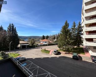 Vista exterior de Apartament en venda en Pareja amb Calefacció, Jardí privat i Terrassa