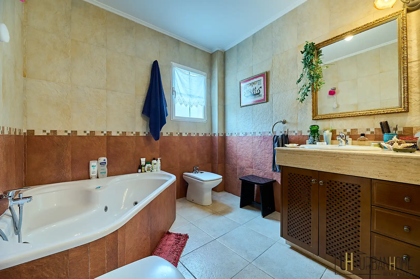 Baño de Casa adosada en venta en Rocafort con Aire acondicionado, Calefacción y Balcón