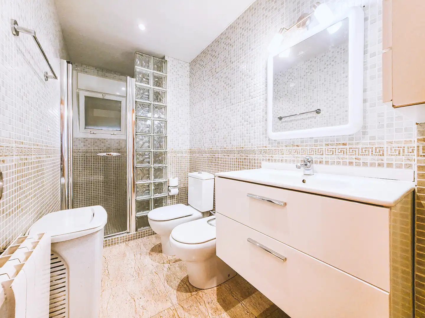 Bathroom of Flat for rent in Sant Pol de Mar  with Heating, Furnished and Oven