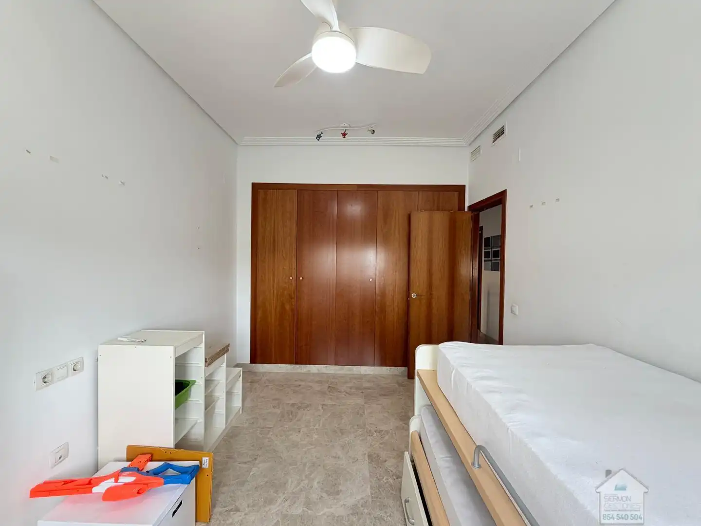 Habitación de Casa o chalet en venta en Montequinto con Aire acondicionado, Terraza y Trastero