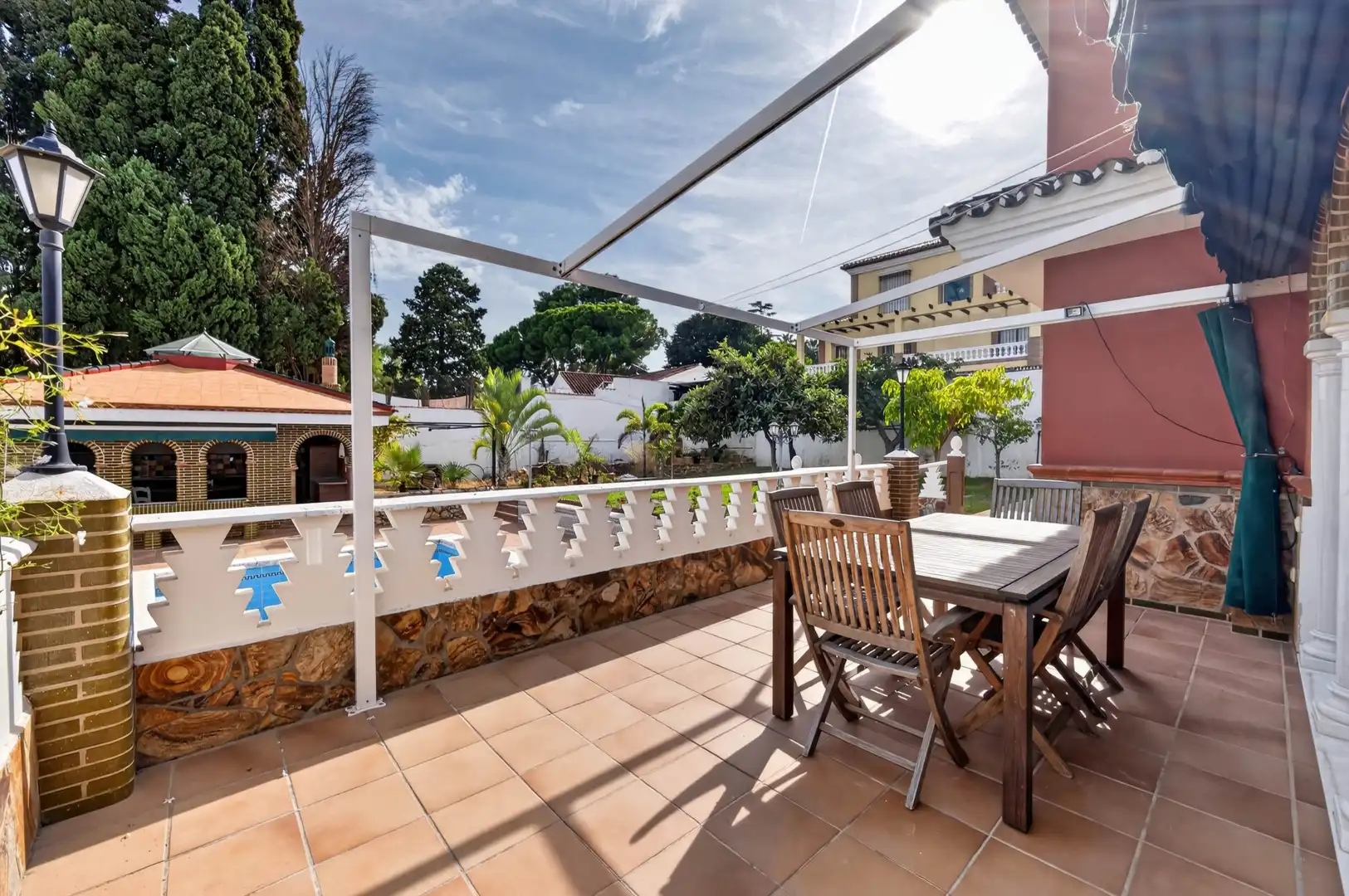 Terrassa de Casa o xalet en venda en Churriana