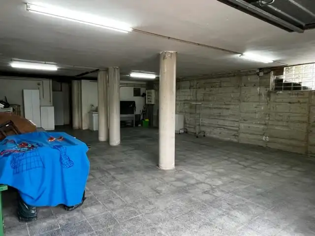 Casa o chalet en venta en Bescanó con Calefacción, Jardín privado y Parquet