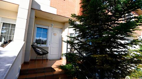 Foto 2 de Casa adosada de alquiler en Monteleón, Sariegos, León