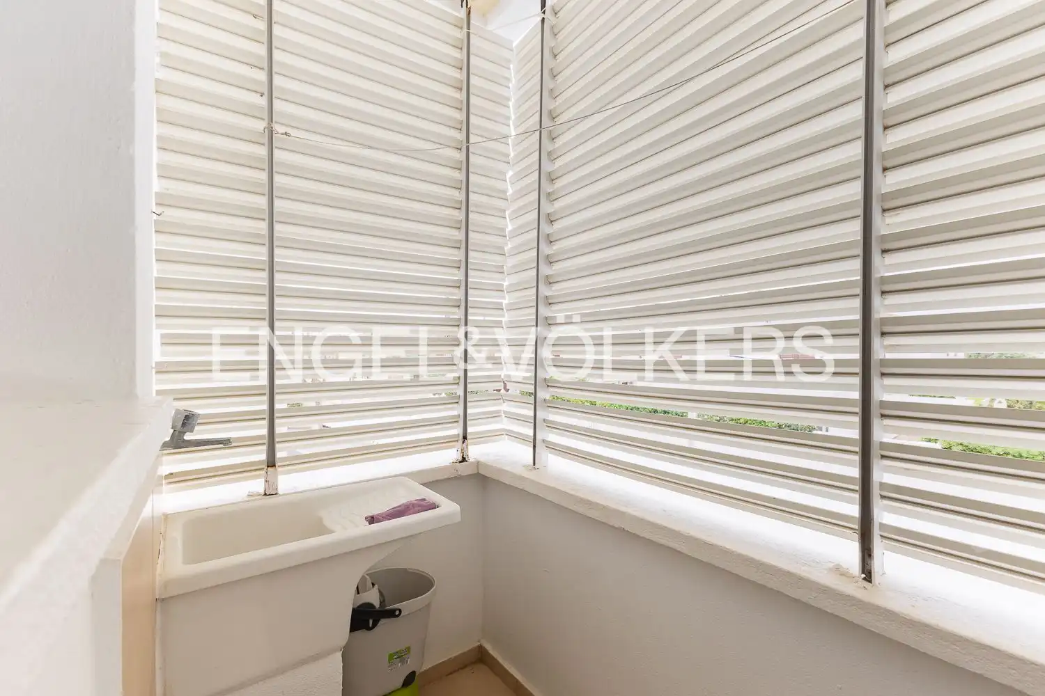 Terraza de Piso en venta en Sueca con Calefacción, Terraza y Piscina