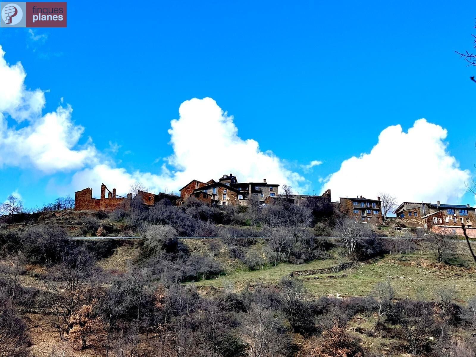 Exterior view of Country house for sale in Montferrer i Castellbò